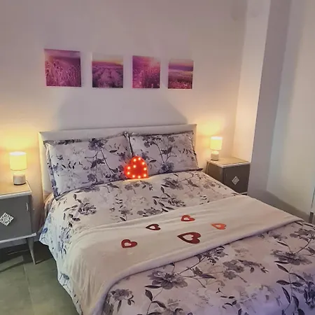 בית נופש Tana Della Lavanda
